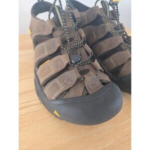 KEEN Sandals Gorpcore Waterproof Hiking Trail Athletic Brown LIKE-NEW